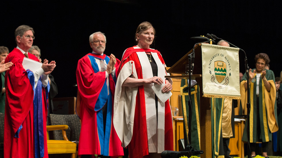 Helen Hays gives speech as honourary graduate during convocation 2014